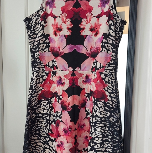 H&M Dress - Picture 3 of 5